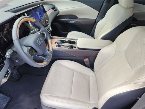 Used 2024 Lexus RX 350 image 9