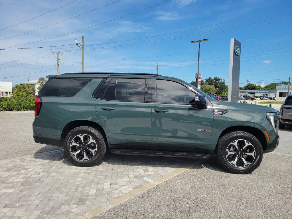Used 2026 GMC Yukon AT4 w/ Premium Trailering Package AWD/4WD image 6