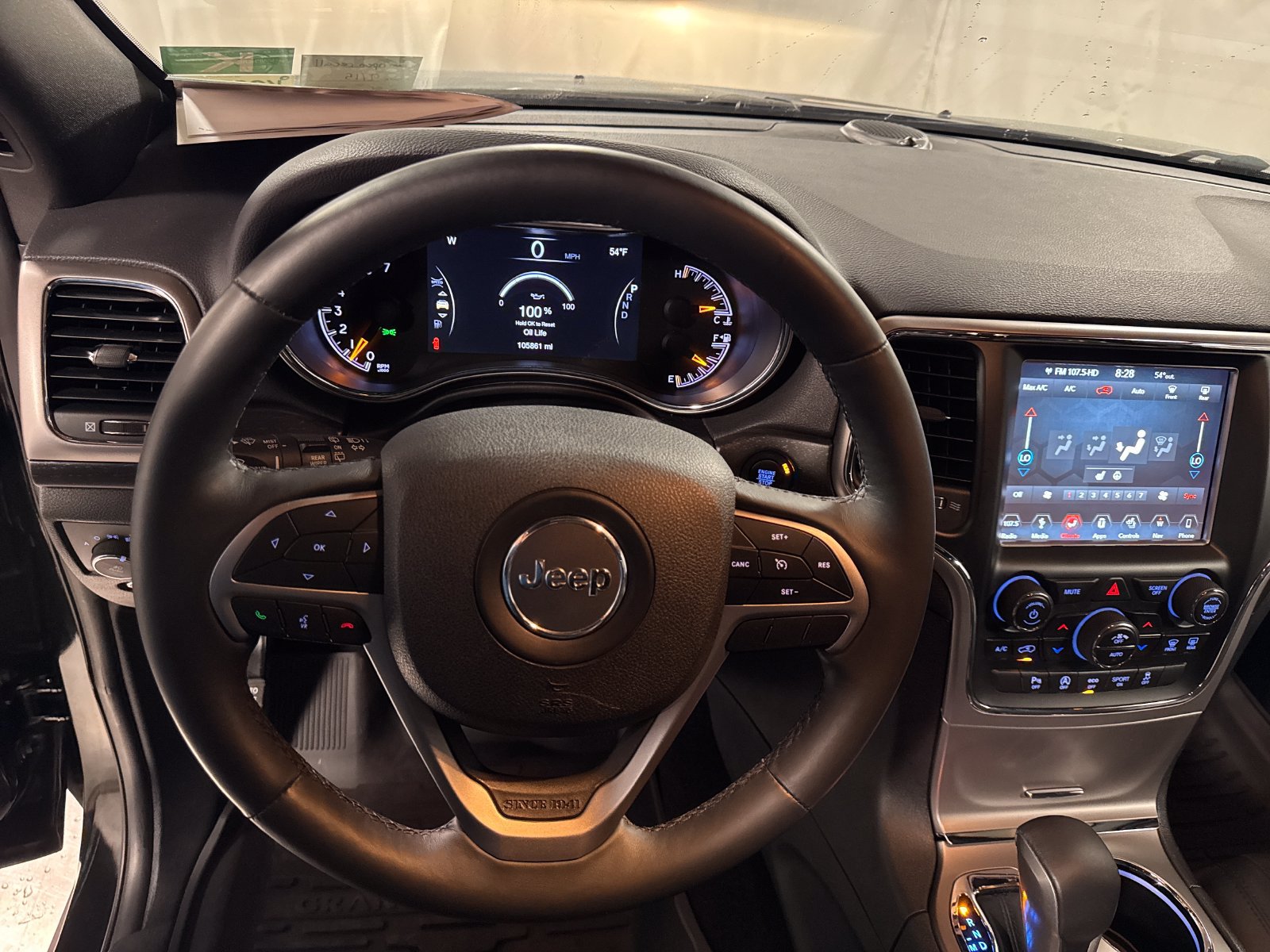 Used 2018 Jeep Grand Cherokee Altitude AWD/4WD image 14