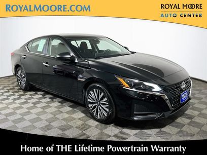 Used 2025 Nissan Altima 2.5 SV