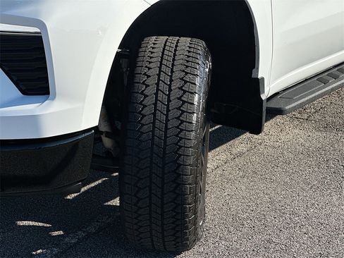 Used 2025 Chevrolet Silverado 1500 LT Trail Boss w/ Convenience Package II image 25