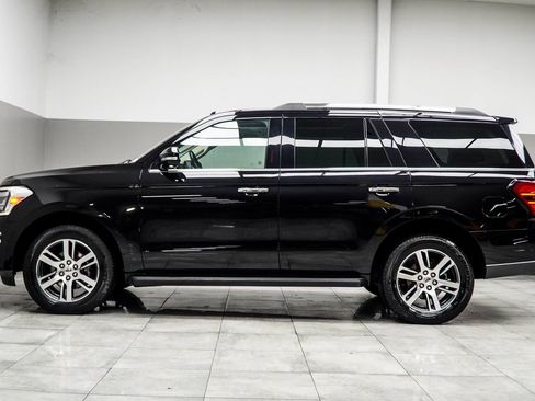 Used 2024 Ford Expedition Limited AWD/4WD image 9