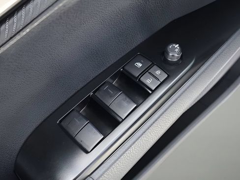 Certified 2026 Toyota Camry SE FWD image 10