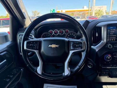 Used 2023 Chevrolet Silverado 2500 LT w/ Convenience Package image 12