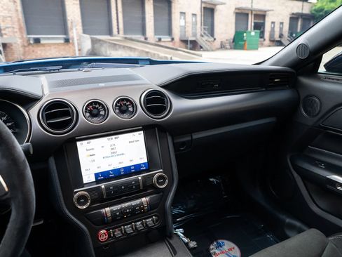 Used 2020 Ford Mustang Shelby GT500 w/ Technology Package RWD image 34