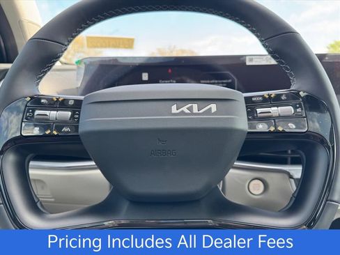 New 2026 Kia Sorento SX FWD image 15