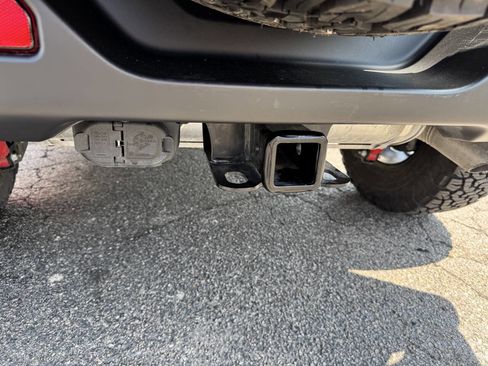 Used 2024 Jeep Wrangler Unlimited Sport AWD/4WD image 16