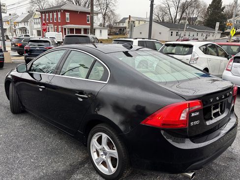 Used 2012 Volvo S60 T5 Premier image 4