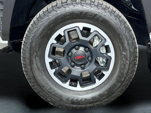 Used 2024 Toyota Tacoma TRD Off-Road w/ TRD Off Road Upgrade Package image 24
