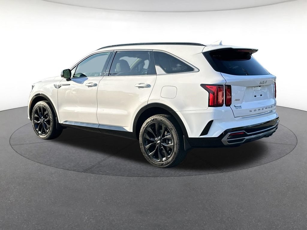 Used 2022 Kia Sorento SX AWD/4WD image 3