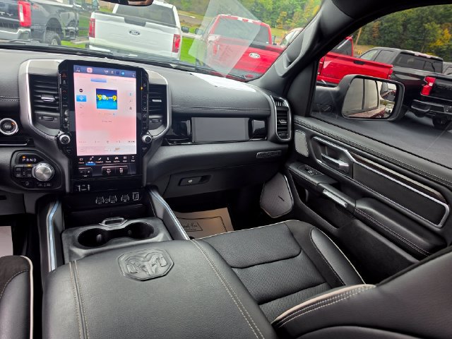 Used 2025 RAM 1500 Laramie AWD/4WD image 14