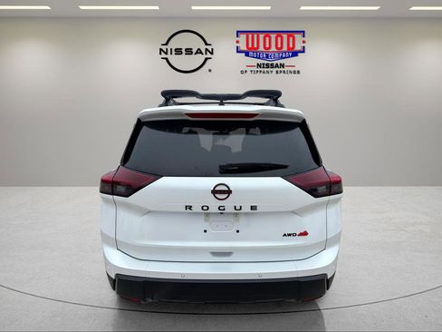 New 2026 Nissan Rogue SV w/ Rock Creek Premium Package AWD/4WD image 4