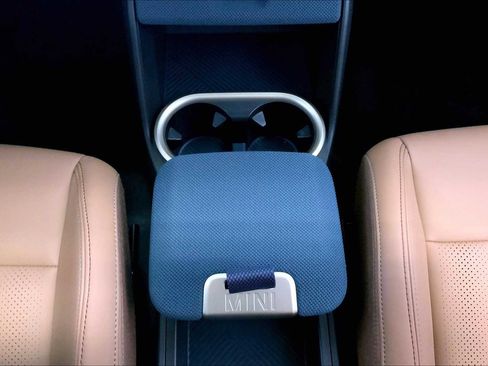 Used 2025 MINI Cooper Countryman SE image 33