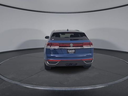 Used 2026 Volkswagen Atlas Cross Sport SE FWD image 14
