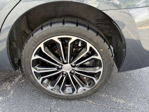 Used 2015 Toyota Corolla S image 18