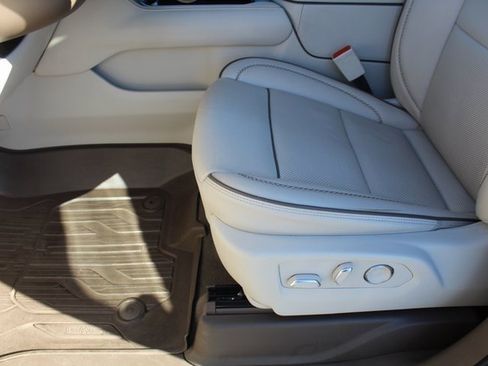 Used 2021 GMC Yukon Denali w/ Advanced Technology Package image 52