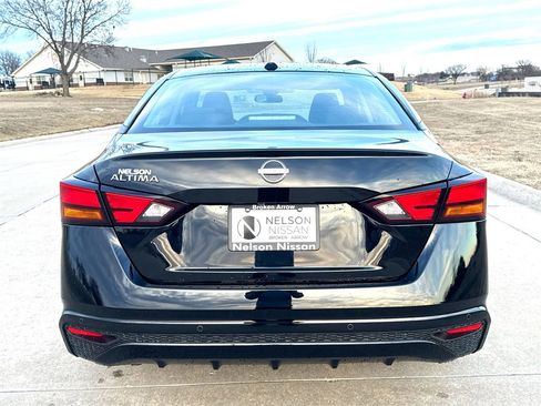 New 2025 Nissan Altima 2.5 S image 15