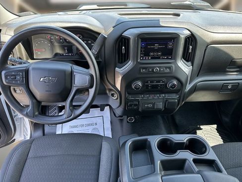 Used 2025 Chevrolet Silverado 2500 Custom w/ Custom Convenience Package AWD/4WD image 16