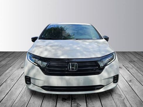 Certified 2024 Honda Odyssey Sport image 8