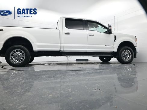 Used 2022 Ford F250 Lariat w/ Chrome Package image 54