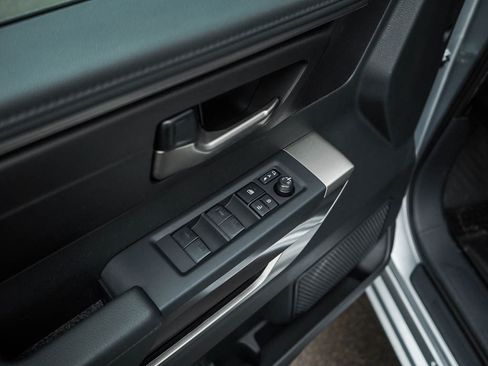 New 2026 Toyota Tundra SR5 AWD/4WD image 17