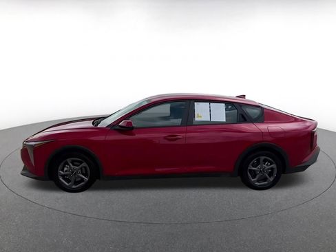 Used 2025 Kia K4 LXS image 8