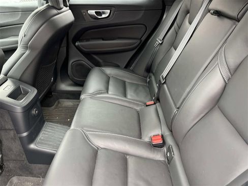 Used 2024 Volvo XC60 T8 Ultimate w/ Protection Package Premier image 19
