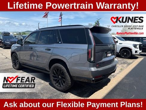 Used 2021 Cadillac Escalade Sport Platinum w/ LPO, ONYX Package AWD/4WD image 8