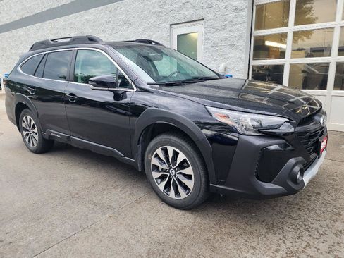 Certified 2024 Subaru Outback Limited AWD/4WD image 1