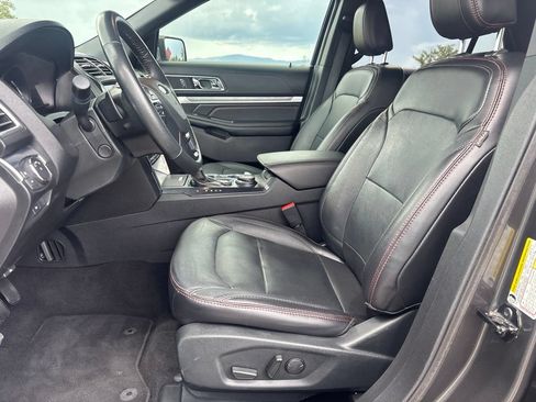 Used 2019 Ford Explorer Sport w/ Equipment Group 401A AWD/4WD image 10