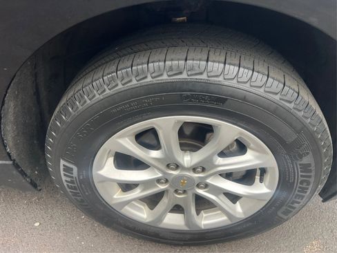 Used 2018 Chevrolet Equinox LT AWD/4WD image 24