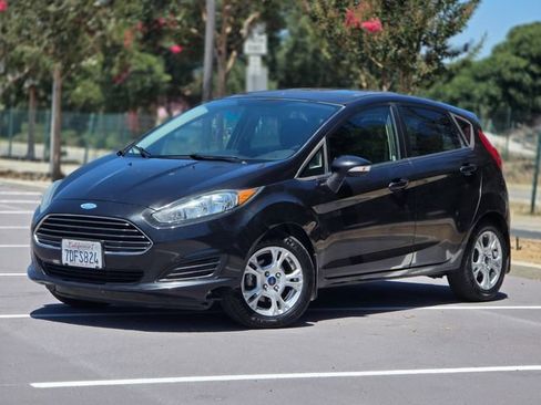 Used 2014 Ford Fiesta SE w/ Exterior Protection Package FWD image 16