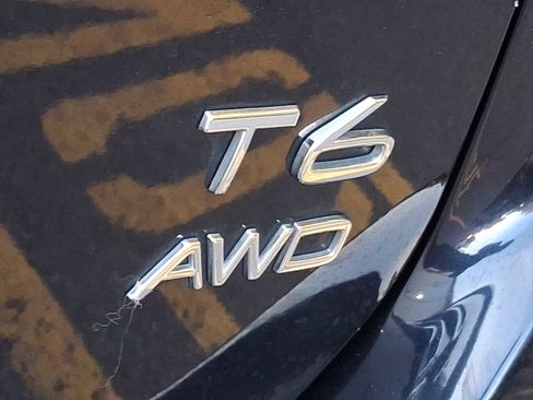 Used 2017 Volvo XC60 T6 Dynamic w/ Preferred Option Package AWD/4WD image 28