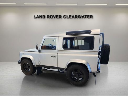 Used 1994 Land Rover Defender image 3