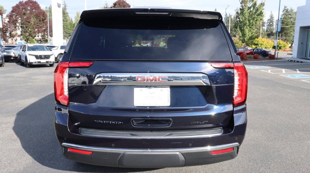 Used 2023 GMC Yukon SLT w/ SLT Premium Package AWD/4WD image 16