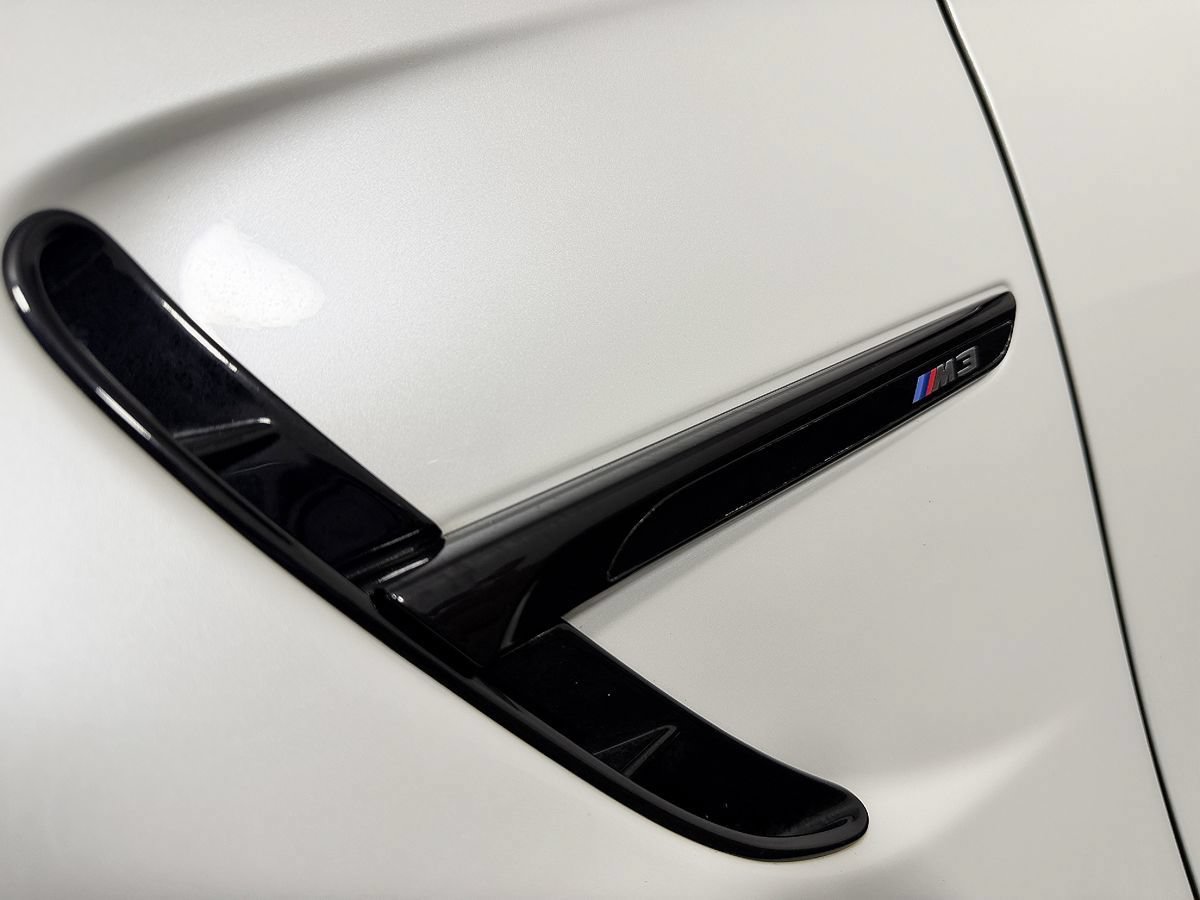 Used 2015 BMW M3 w/ Executive Package RWD image 31