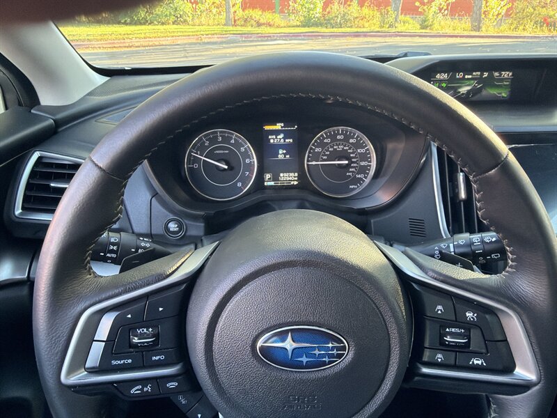 Used 2017 Subaru Impreza 2.0i Limited AWD/4WD image 33