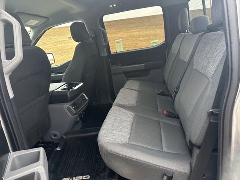 Used 2022 Ford F150 XLT w/ Equipment Group 302A High image 11