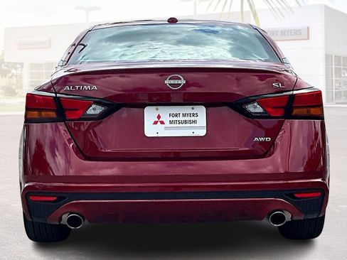 Used 2024 Nissan Altima 2.5 SL AWD/4WD image 17