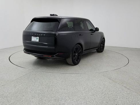 Certified 2023 Land Rover Range Rover SE image 5