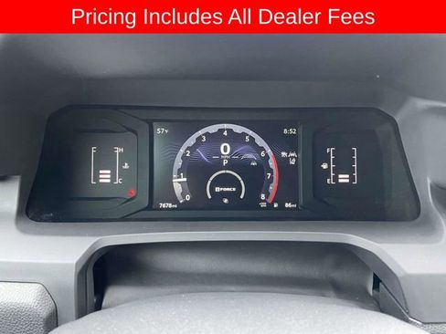 Used 2025 Toyota Tacoma SR AWD/4WD image 21