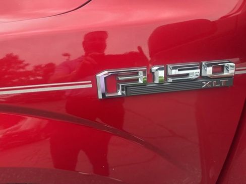 Used 2020 Ford F150 XLT w/ Equipment Group 302A Luxury AWD/4WD image 17