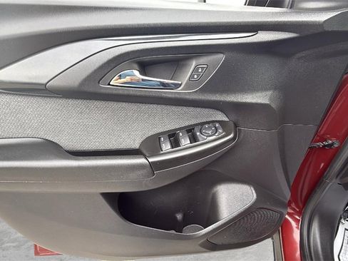 Used 2022 Chevrolet TrailBlazer LT image 23