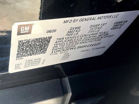 Used 2021 GMC Yukon Denali w/ Denali Premium Package image 37