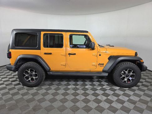 Used 2021 Jeep Wrangler Unlimited Sport image 9