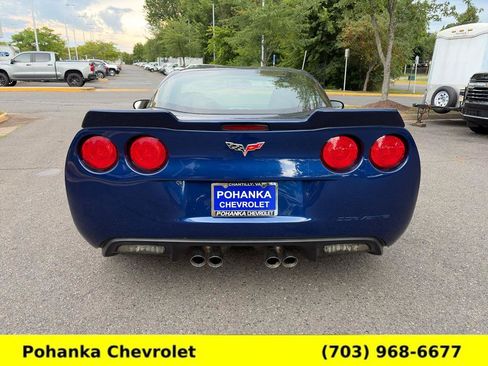 Used 2005 Chevrolet Corvette Coupe w/ Preferred Equipment Group RWD image 6
