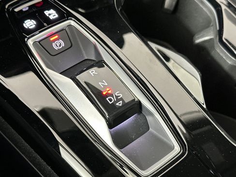 Used 2025 Audi Q5 Premium Plus w/ Premium Plus AWD/4WD image 21