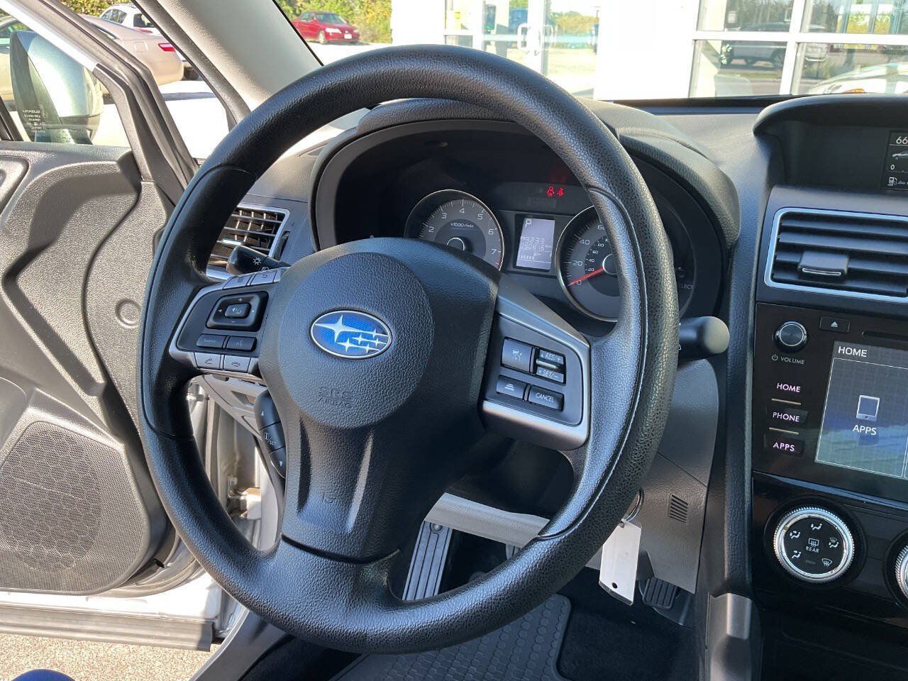 Used 2016 Subaru Forester 2.5i Premium AWD/4WD image 18