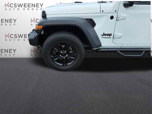 Used 2021 Jeep Wrangler Unlimited Sport AWD/4WD image 27