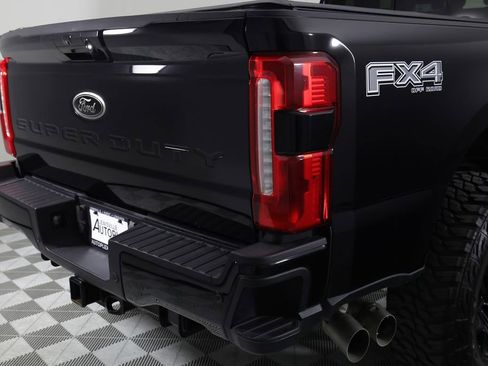 Used 2023 Ford F250 Lariat w/ Lariat Ultimate Package AWD/4WD image 56